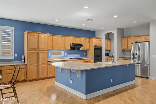 2087 W REMINGTON Drive, Chandler, AZ 85286