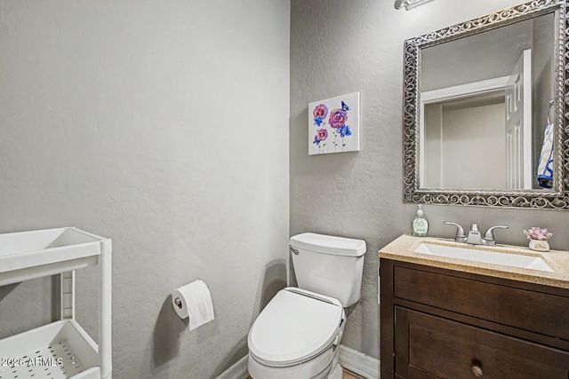 2087 W REMINGTON Drive, Chandler, AZ 85286
