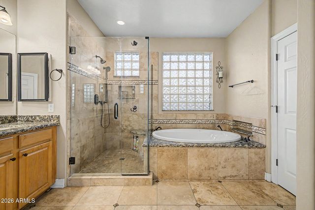2087 W REMINGTON Drive, Chandler, AZ 85286
