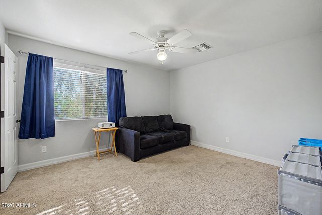 2087 W REMINGTON Drive, Chandler, AZ 85286