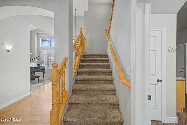 2087 W REMINGTON Drive, Chandler, AZ 85286