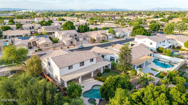 2087 W REMINGTON Drive, Chandler, AZ 85286