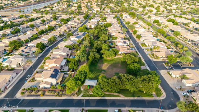 2087 W REMINGTON Drive, Chandler, AZ 85286