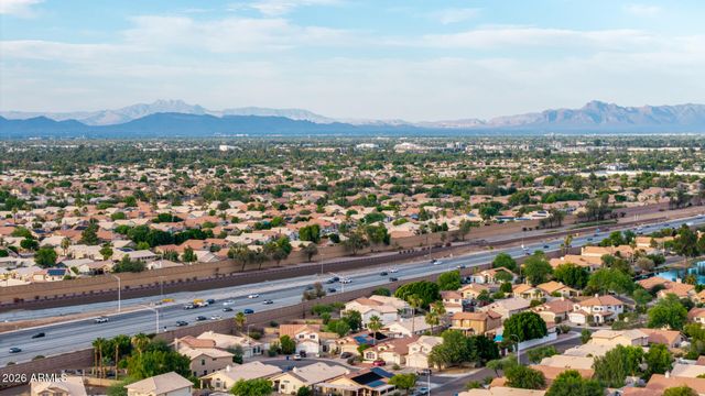 2087 W REMINGTON Drive, Chandler, AZ 85286