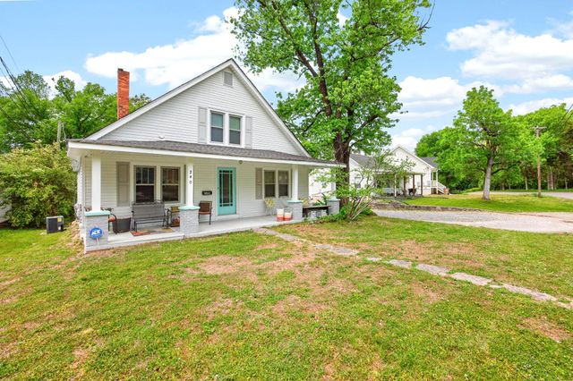240 Lanier Dr, Madison, TN 37115