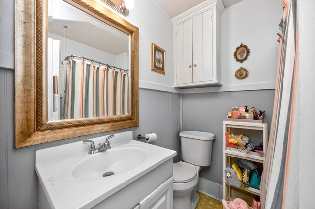 240 Lanier Dr, Madison, TN 37115