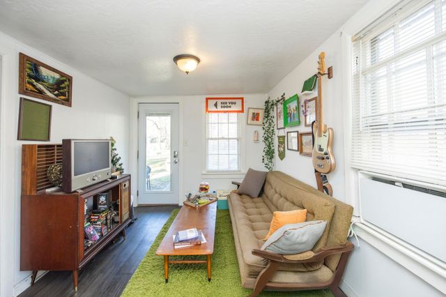 240 Lanier Dr, Madison, TN 37115