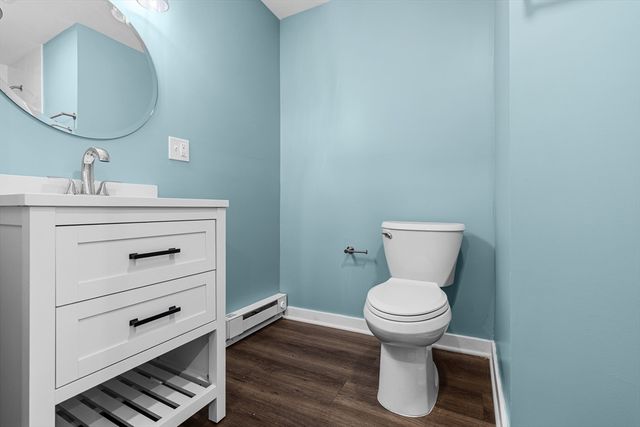 99 Tremont St, Taunton, MA 02780