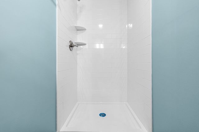 99 Tremont St, Taunton, MA 02780