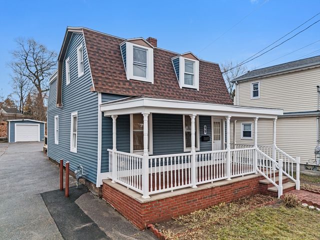 99 Tremont St, Taunton, MA 02780