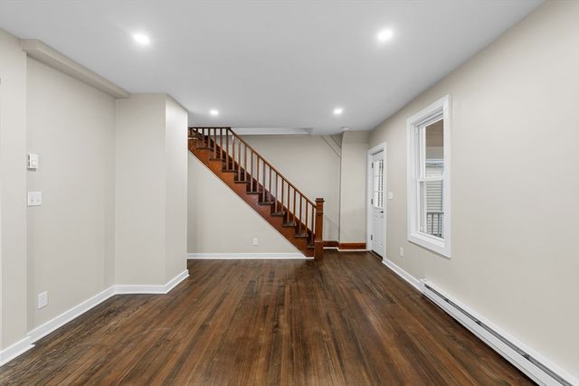 99 Tremont St, Taunton, MA 02780