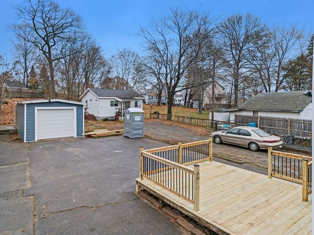 99 Tremont St, Taunton, MA 02780