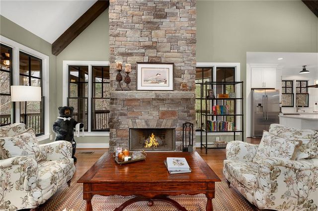 43 Osi Way, Big Canoe, GA 30143