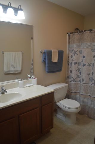 7208 Bracken Pkwy, Hobart, IN 46342