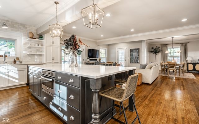 33 W 42nd Street, Indianapolis, IN 46208