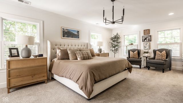 33 W 42nd Street, Indianapolis, IN 46208