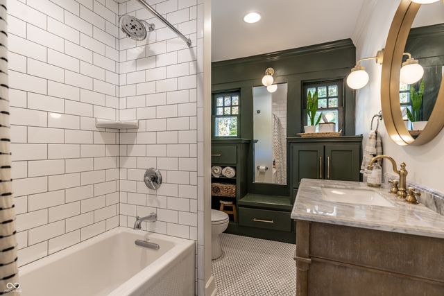 33 W 42nd Street, Indianapolis, IN 46208