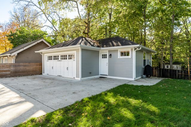 33 W 42nd Street, Indianapolis, IN 46208