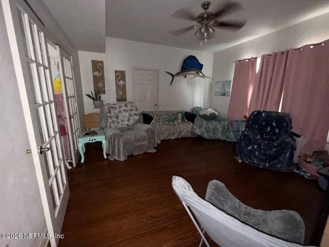 324 N WALNUT Street, Starke, FL 32091