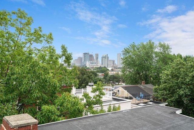 30 Oak Street 2, Boston, MA 02129