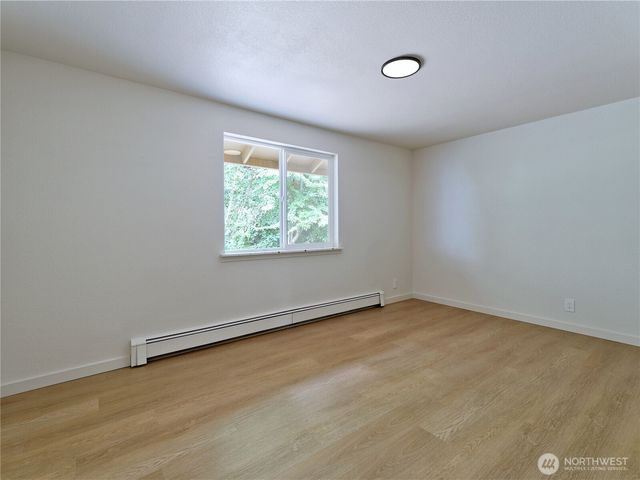 9802 58th Avenue Ct E, Puyallup, WA 98373