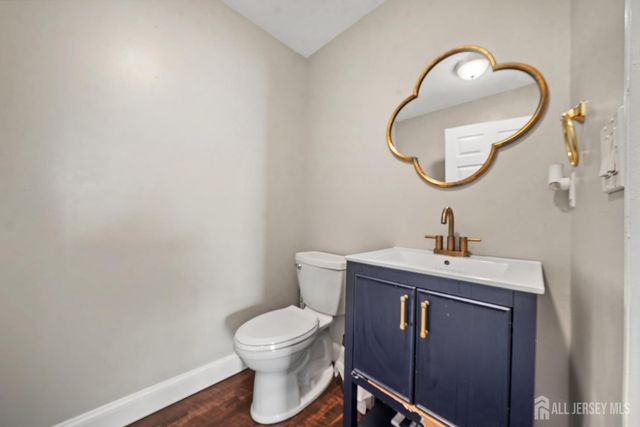 42 Springfield Road, North Brunswick, NJ 08902