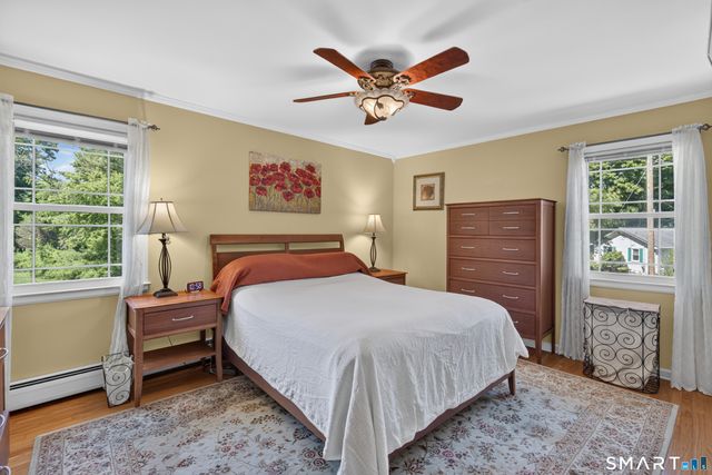 16 Williamsburg Drive, Orange, CT 06477