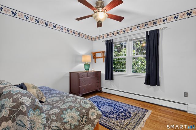 16 Williamsburg Drive, Orange, CT 06477