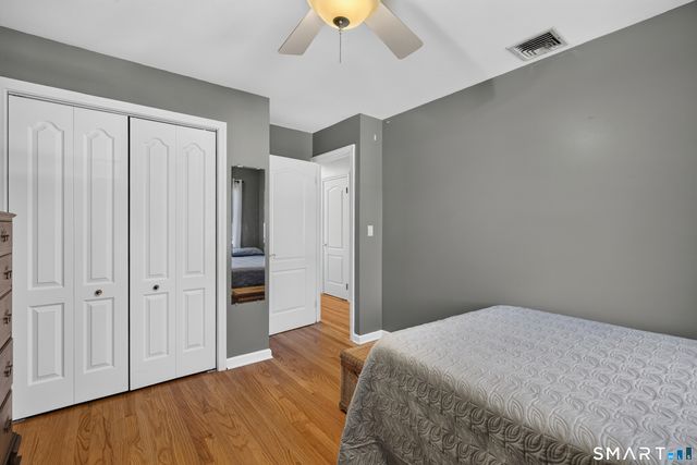 16 Williamsburg Drive, Orange, CT 06477