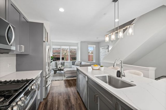 1209 Shermer Road, Northbrook, IL 60062
