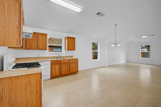 4522 Cannongate Drive, Spring, TX 77373