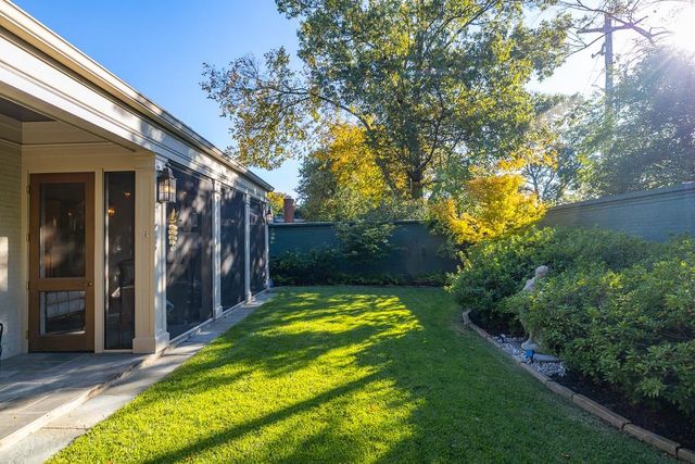 4010 Baronne Way Unit 47, Memphis, TN 38117