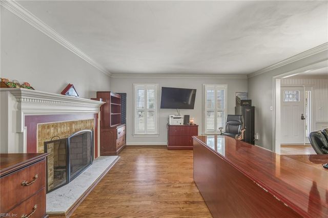 1121 Selwood DR, Virginia Beach, VA 23464