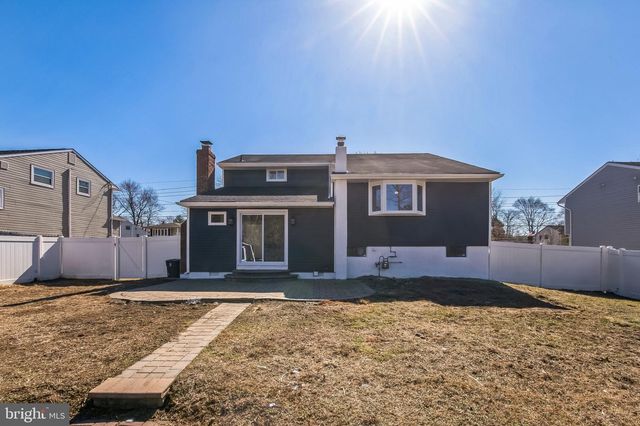 165 CENTRAL AVE, Woodbury Heights, NJ 08097