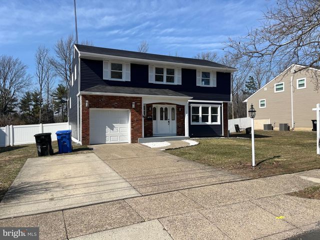 165 CENTRAL AVE, Woodbury Heights, NJ 08097