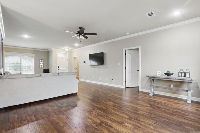 4505 Western Woods, Benton, AR 72015