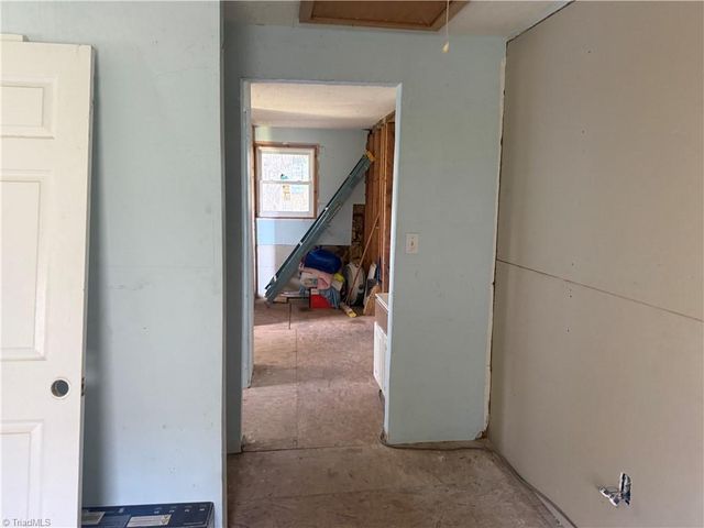 213 W Decatur Street, Madison, NC 27025