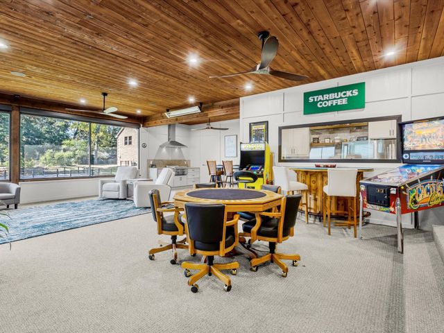 102 Shadywood Place, Enchanted Oaks, TX 75156