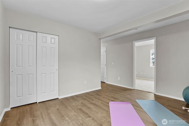 18926 21st Ave W, Lynnwood, WA 98036