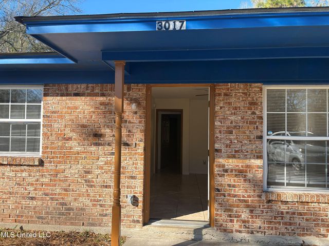 3017 Bemis Avenue, Gautier, MS 39553