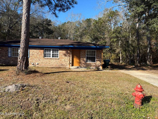 3017 Bemis Avenue, Gautier, MS 39553