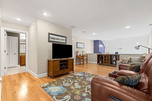 100 Kirkbride 109, Danvers, MA 01923