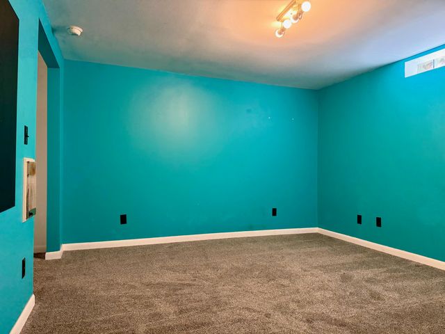 2120 E 200 S, Knox, IN 46534