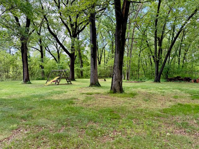 2120 E 200 S, Knox, IN 46534