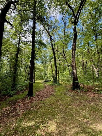 2120 E 200 S, Knox, IN 46534