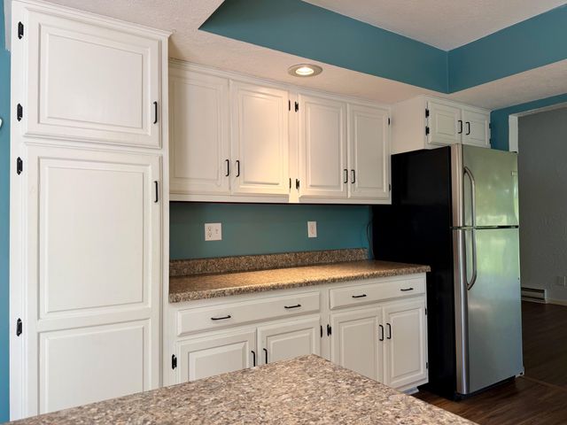 2120 E 200 S, Knox, IN 46534