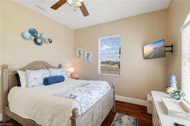 3237 Yucatan PKWY, Cape Coral, FL 33993