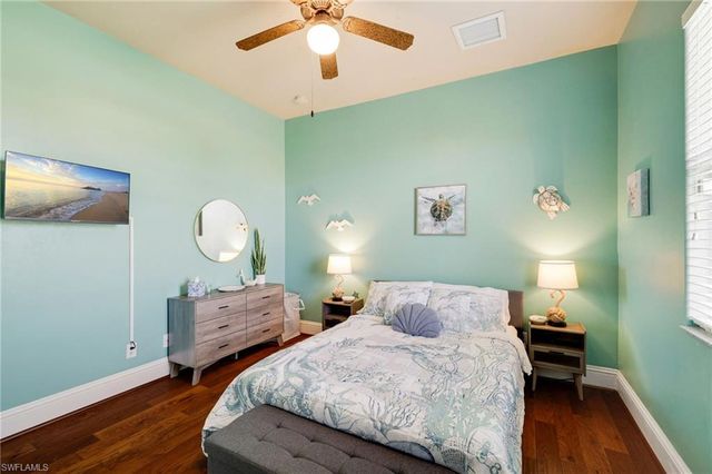 3237 Yucatan PKWY, Cape Coral, FL 33993