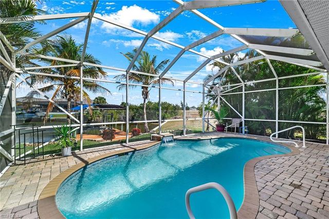 3237 Yucatan PKWY, Cape Coral, FL 33993