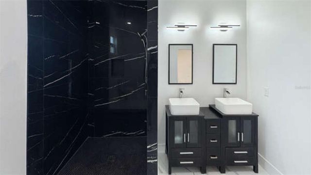 27 W 8TH STREET, Apopka, FL 32703